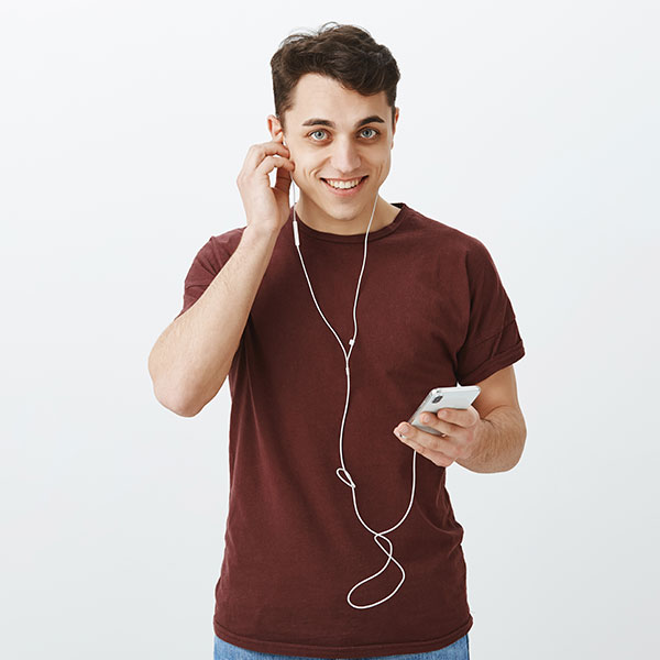 indoor-shot-of-charming-joyful-european-man-in-red-2022-10-10-19-22-44-utc.jpg